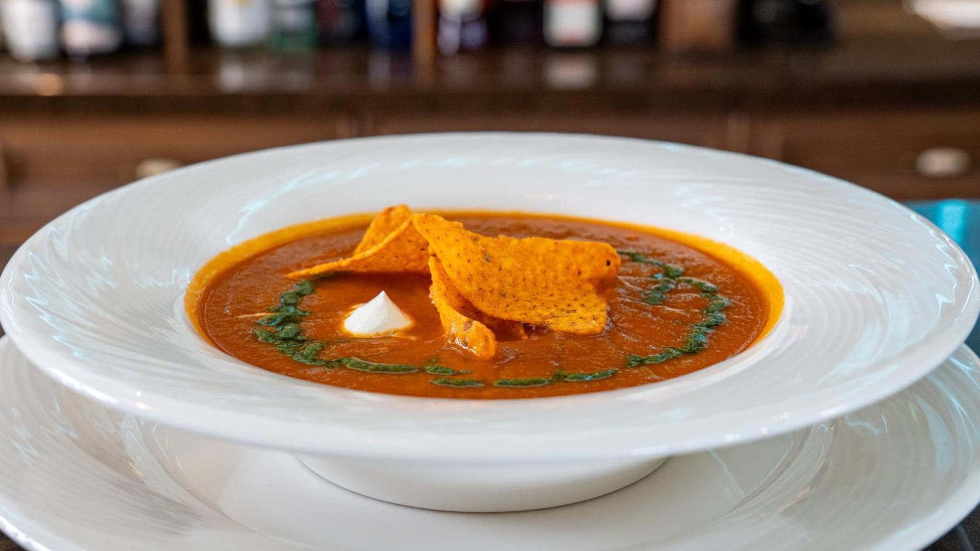 Boutique Odyseja & Spa Ciechocinek Εξωτερικό φωτογραφία A bowl of tortilla soup