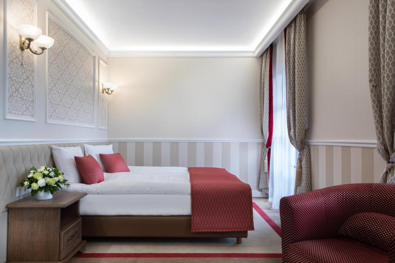 Boutique Odyseja & Spa Ciechocinek Εξωτερικό φωτογραφία A room at the hotel